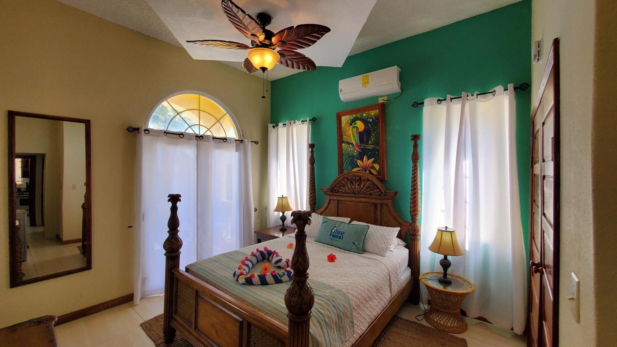 Blue Parrot Beach House And Villas ホプキンズ エクステリア 写真