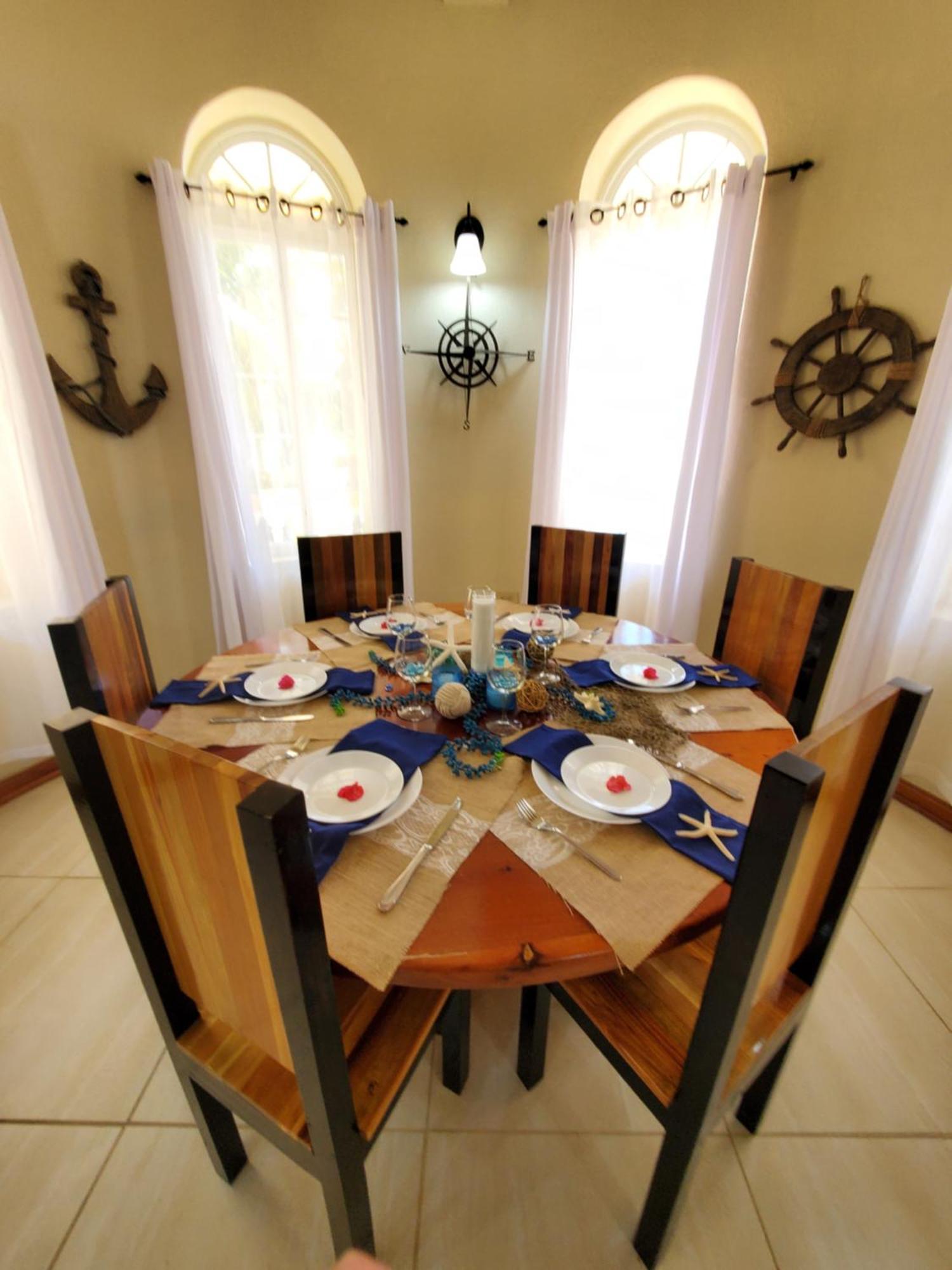Blue Parrot Beach House And Villas ホプキンズ エクステリア 写真